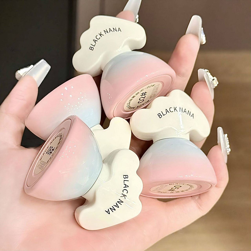 رژ لب ابری☁️🎀